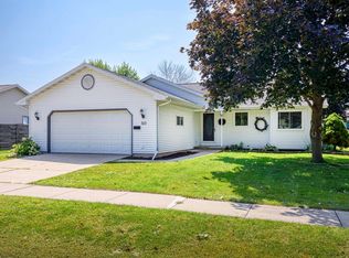 317 E Hoover Ave, Appleton, WI 54915