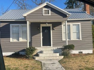 304 N Metts St, Saint George, SC 29477