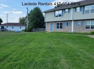 1239 Glenridge St, Lebanon, MO 65536