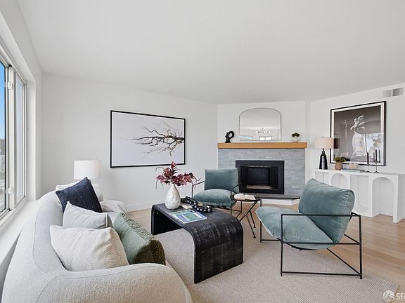 3rd image of 490 34th Ave APT 303