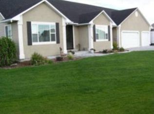 170 Fair Hills Cir, Idaho Falls, ID 83401