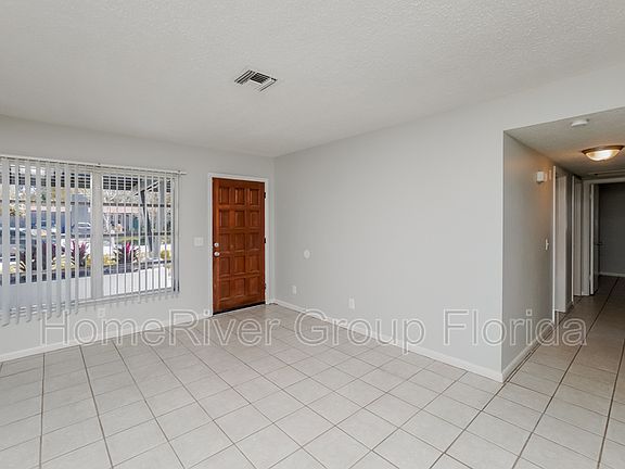 5th image of 2909 Venice Way