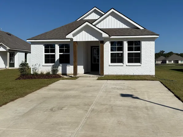 188 Stable Dr, Opelousas, LA 70570