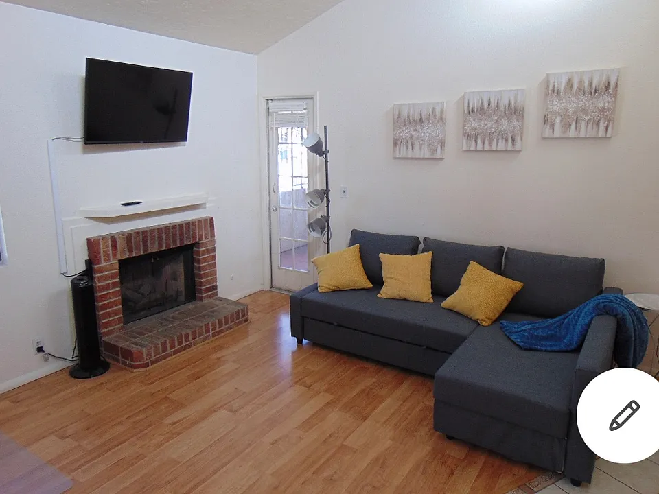 1701 E Katie Ave #82