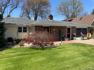 8743 Lakeview Dr, Barker, NY 14012