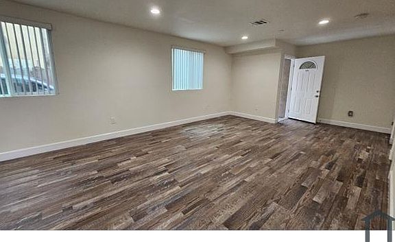 3rd image of 1456 E 23rd St #1458