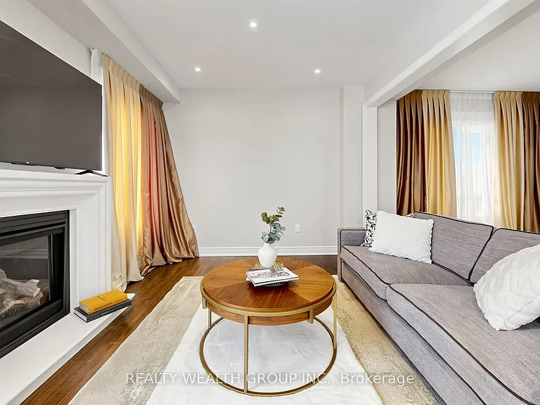 29 Frederick Pearson St — Photo 10