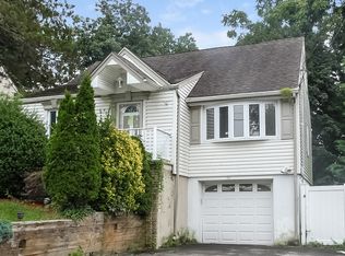 42 Highview Dr, Woodland Park, NJ 07424
