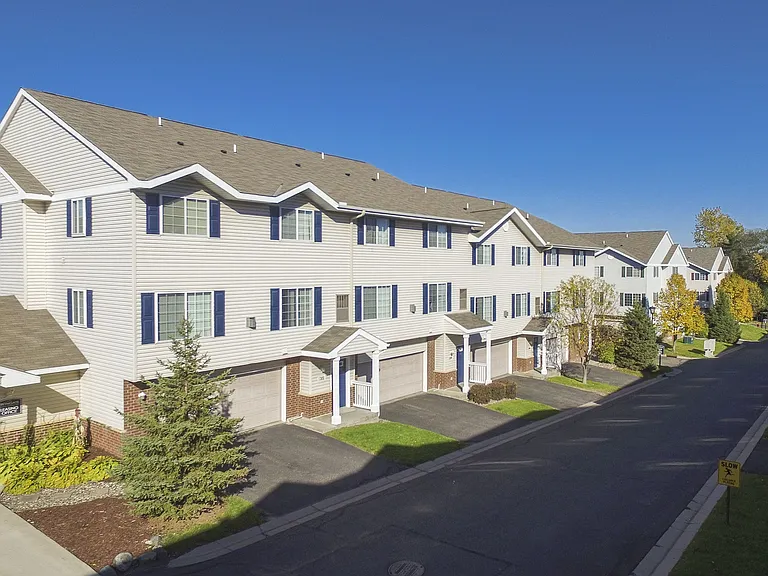Wyngate — Photo 26