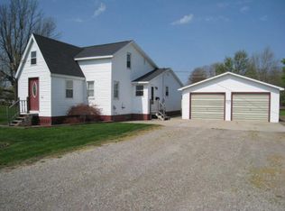 429 Henning St, Sebewaing, MI 48759