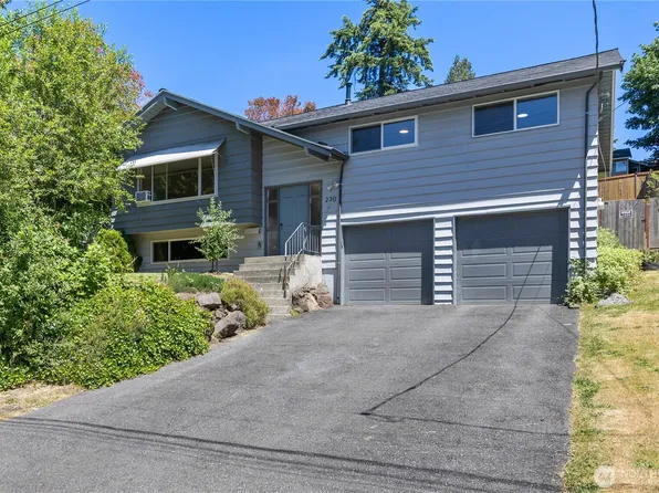 230 105th Avenue SE, Bellevue, WA 98004