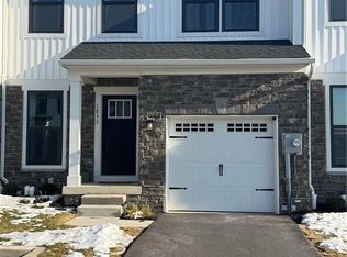 1033 Watson Ct, Fogelsville, PA 18051