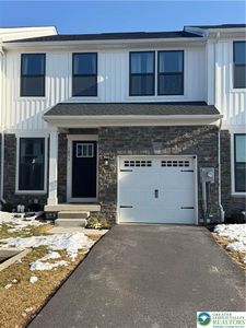 1033 Watson Ct, Fogelsville, PA, 18051