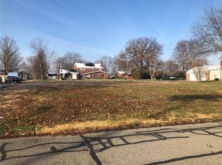 519 Lasher Dr, Seymour, IN 47274