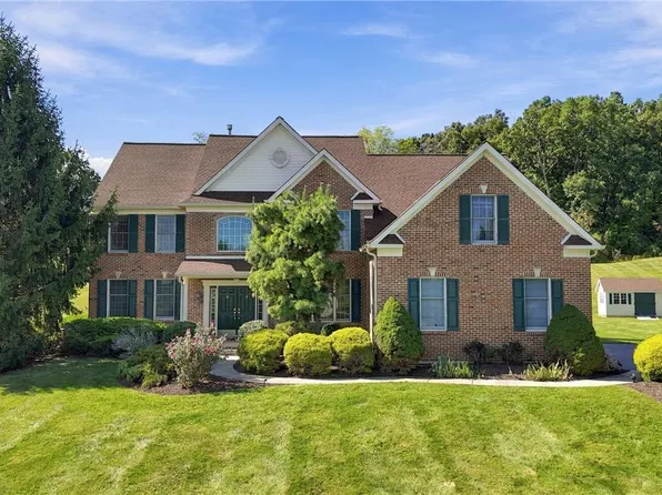 99 Salford Way, Telford, PA 18969