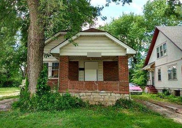 1st image of 1820 E 73rd St