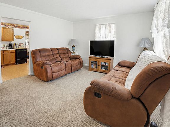 5th image of 301 Ilene Ave