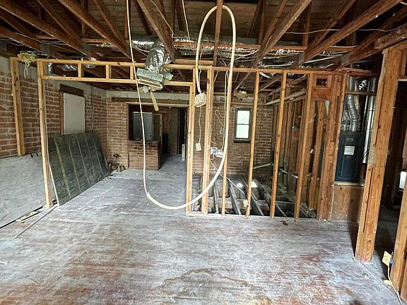4th image of 6845 RHODE ISLAND Drive E
