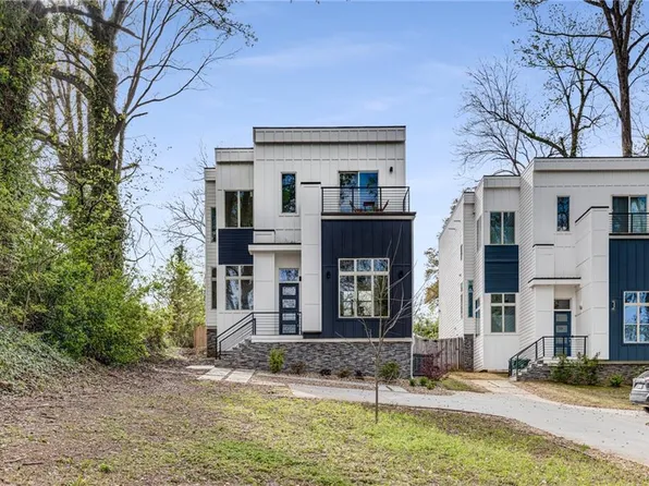 1663 Richard Allen Dr, Decatur, GA 30032