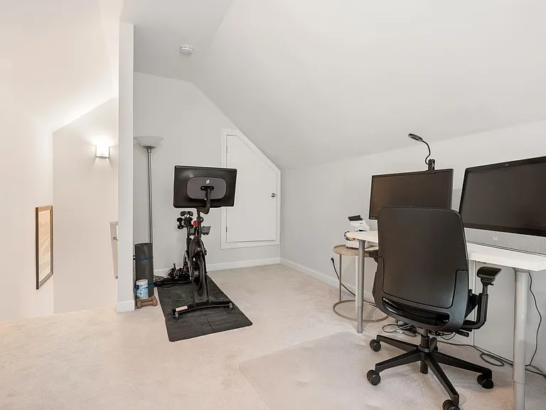 1220 Wedgeland Dr — Photo 21