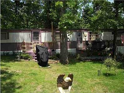 2nd image of 1301 N Bend Dr