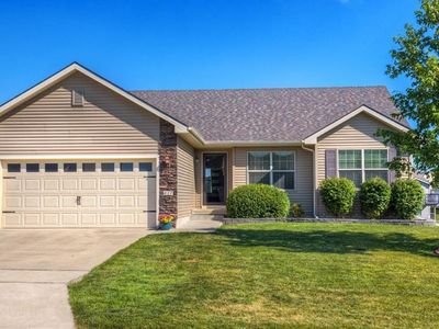 417 SE 13th St, Grimes, IA, 50111