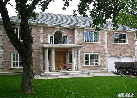 2nd image of 24 Ridge Dr W