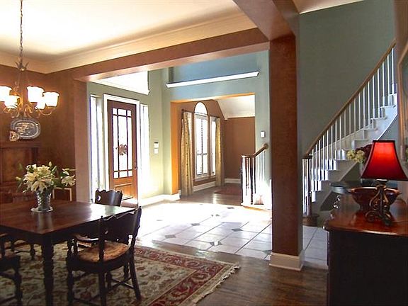 2nd image of 7404 Marigold Dr