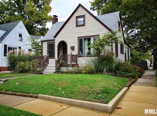 1836 S Spring St, Springfield, IL 62704