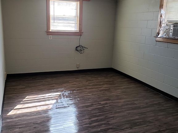 5th image of 1427 C St APT 4