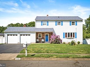539 Flock Rd, Hamilton, NJ 08690