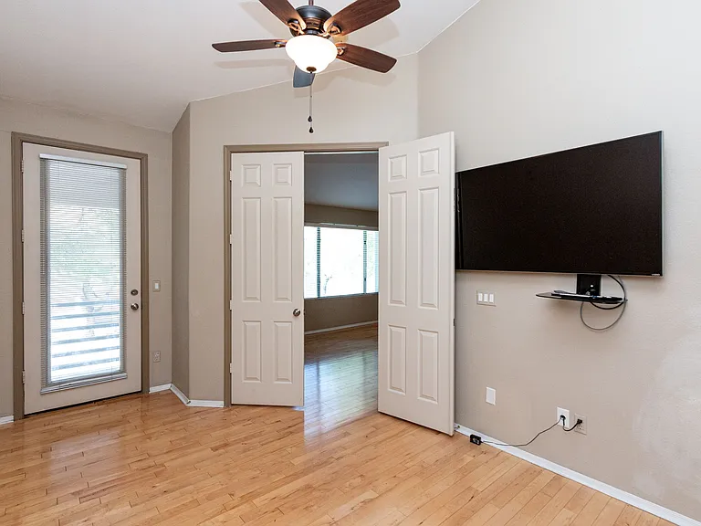 7502 E Earll Dr #5 — Photo 12