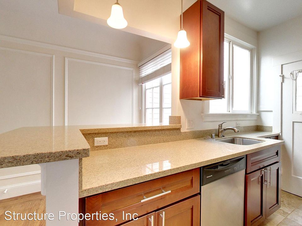 1st image of 234 17th Ave #1
