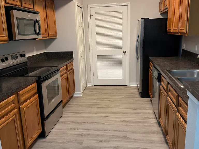 8235 Lobster Bay Ct #206 — Photo 15