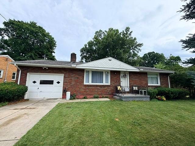 1st image of 727 Annawan Ln
