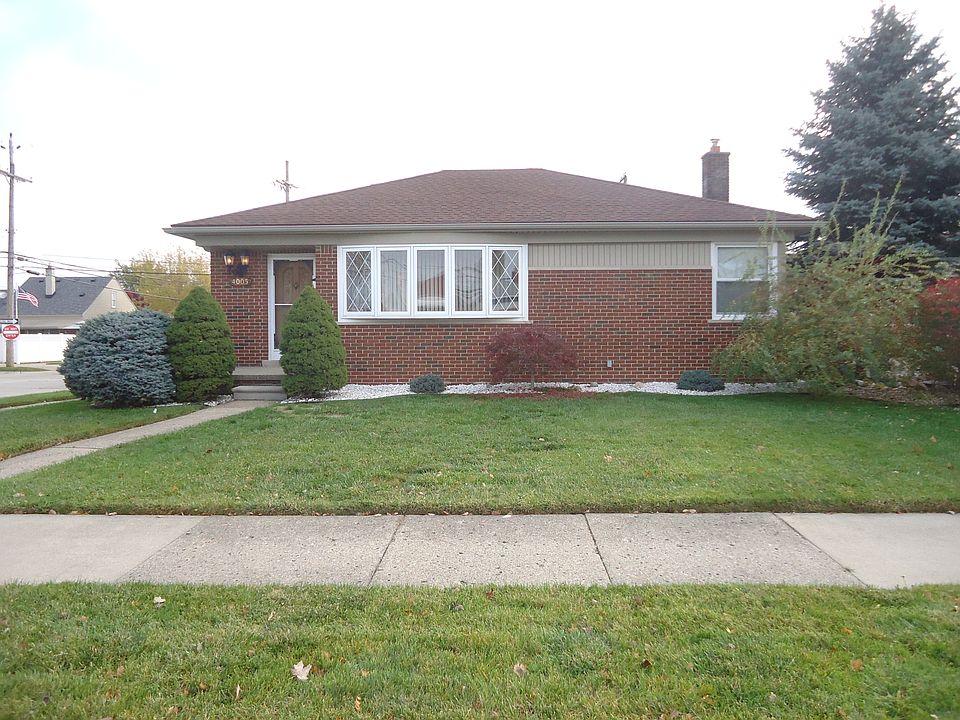 1st image of 4005 23rd St