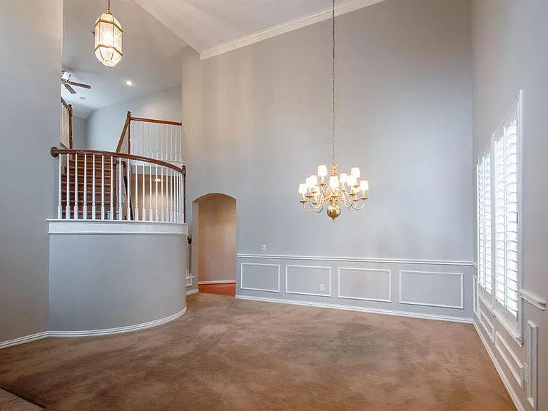 2212 Bayou Ct — Photo 7