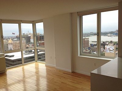 2nd image of 350 W 37th St APT 28C