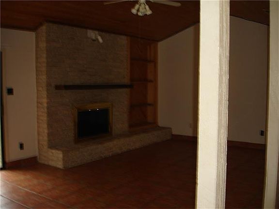 5th image of 8804 Candelaria Dr