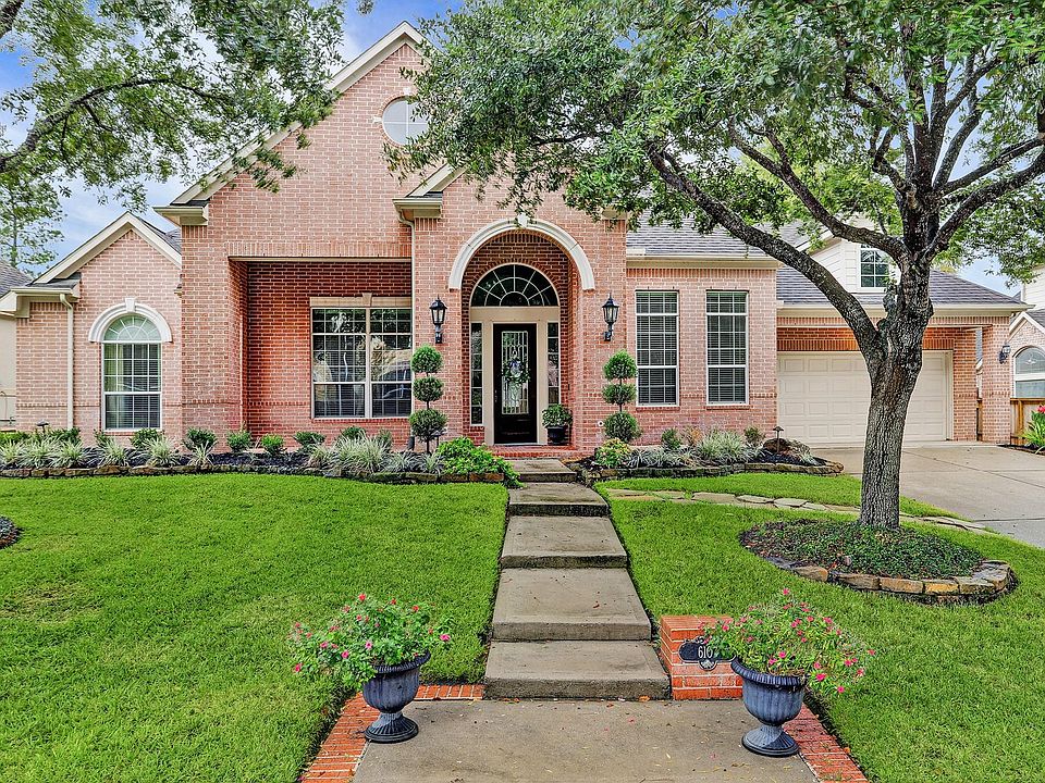 1st image of 6107 Peachtree Hill Ct