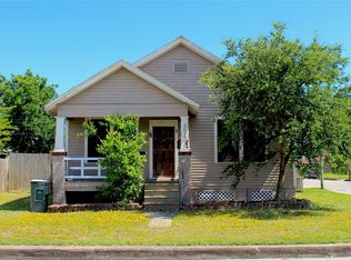 5027 Avenue Q, Galveston, TX 77551