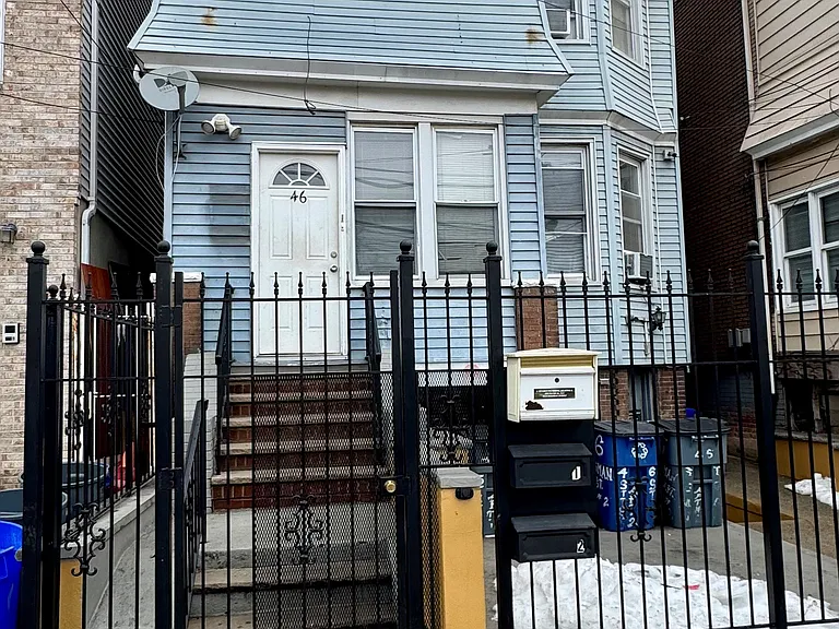 46 Stegman St — Photo 6