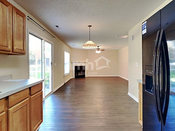 4th image of 5116 Morrow Ln