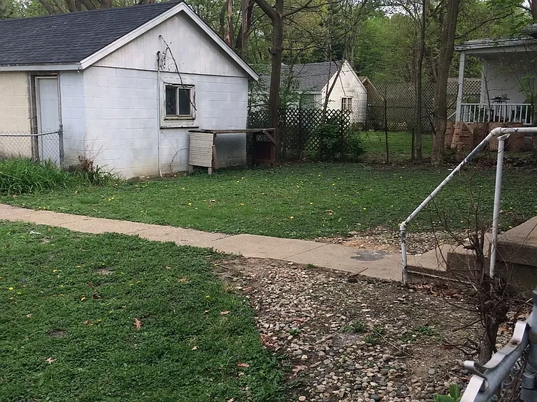 308 S Cottage Grove Ave — Photo 3