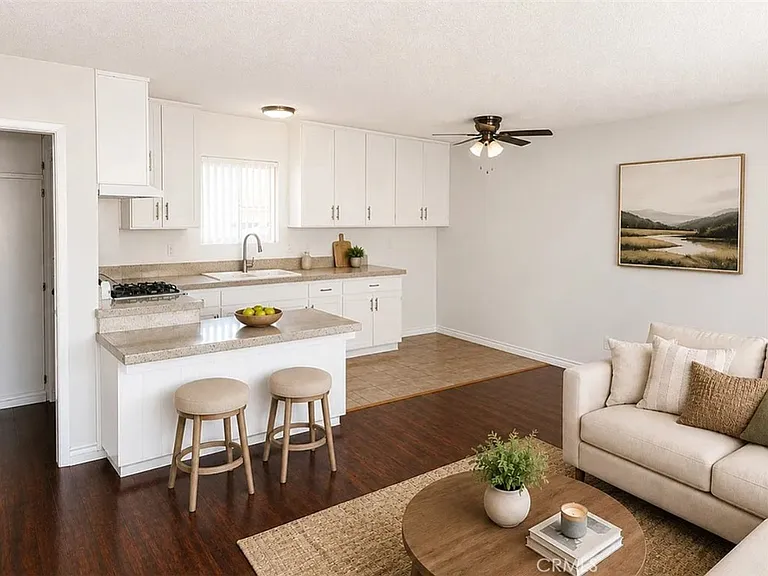 316 N Alameda Ave #F — Photo 2