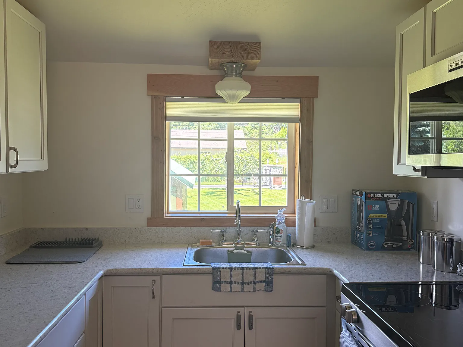 1 bed, 660 sqft, $1,600 — Photo 3