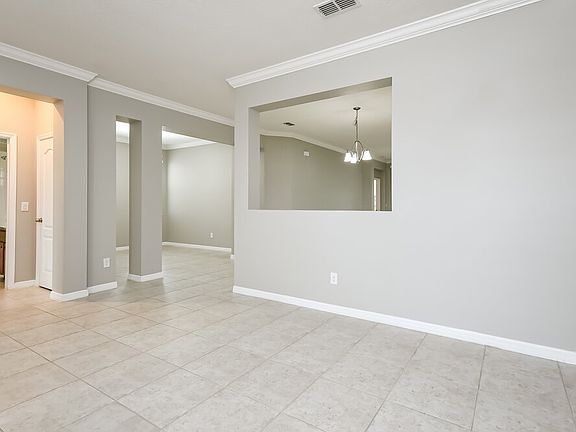 5th image of 3012 Boating Blvd