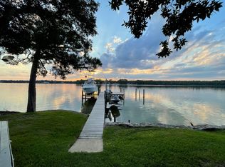 11 Marlborough Rd #A, Shalimar, FL 32579