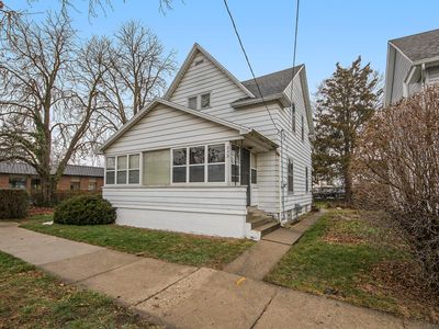 553 Webster St NW, Grand Rapids, MI, 49504