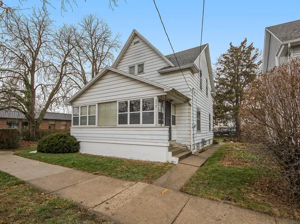 553 Webster St NW, Grand Rapids, MI 49504